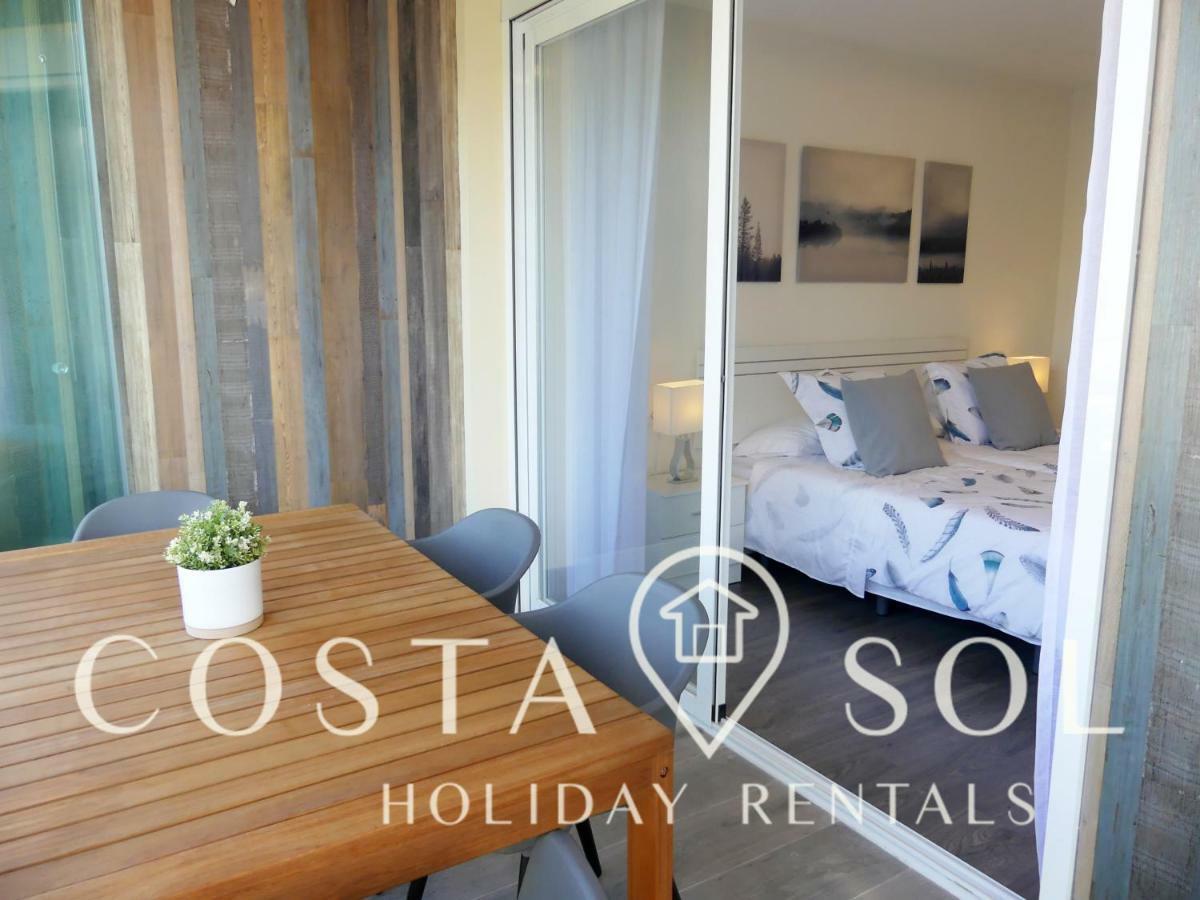 Apartamento Vacacional A 1 Minuto De La Playa - Carihuela Torremolinos Luaran gambar
