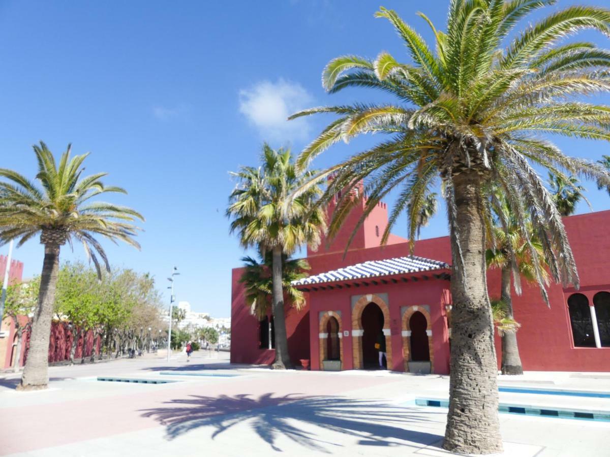 Apartamento Vacacional A 1 Minuto De La Playa - Carihuela Torremolinos Luaran gambar