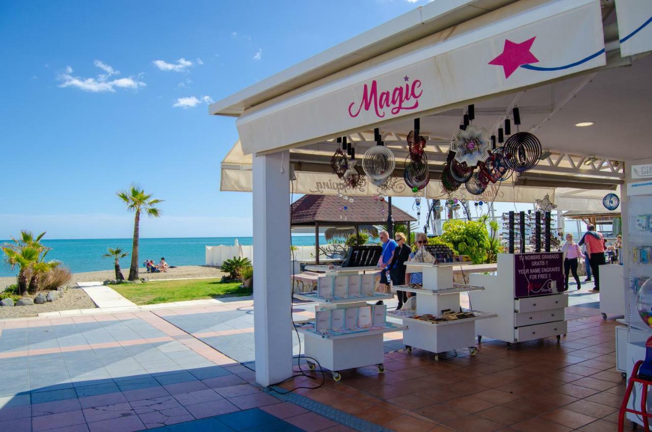Apartamento Vacacional A 1 Minuto De La Playa - Carihuela Torremolinos Luaran gambar