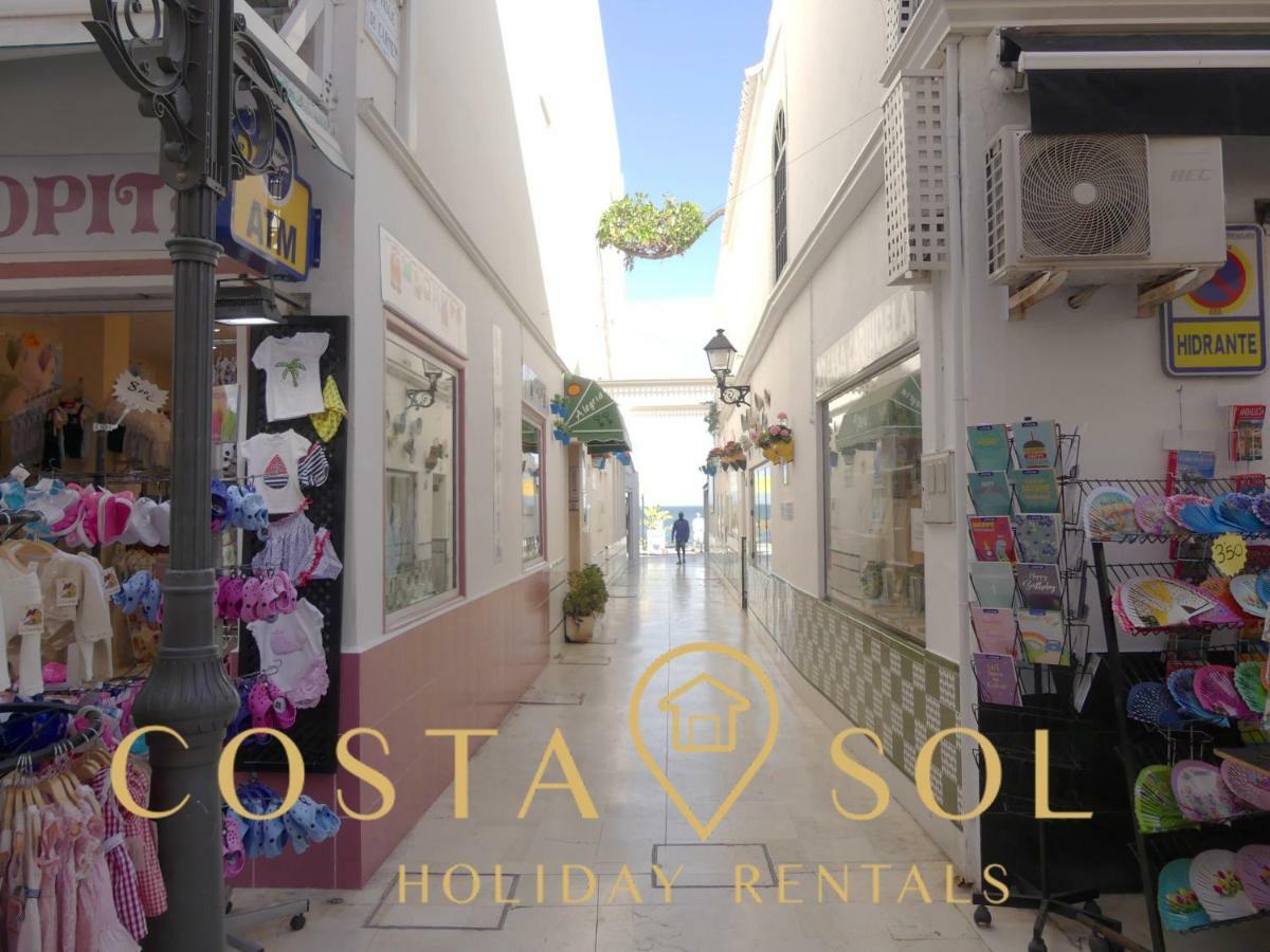 Apartamento Vacacional A 1 Minuto De La Playa - Carihuela Torremolinos Luaran gambar